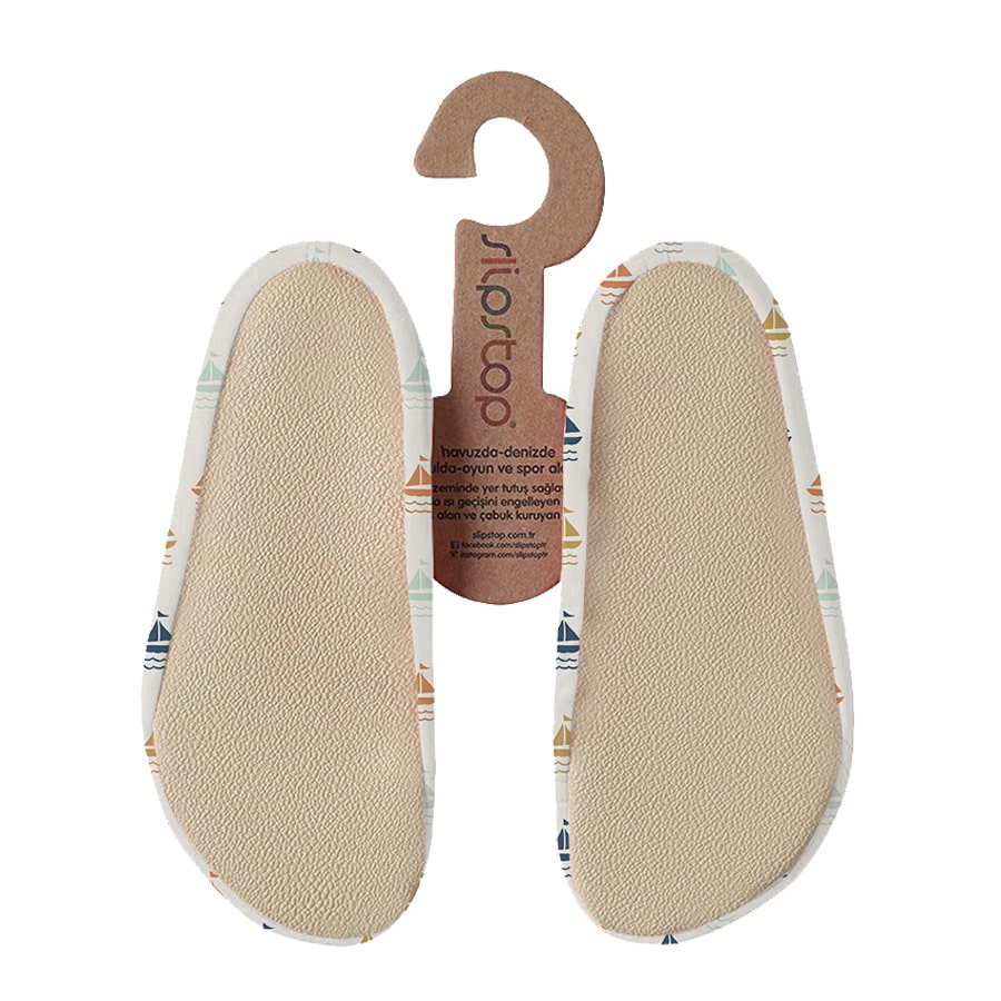 Slipstop beige met zeilboot